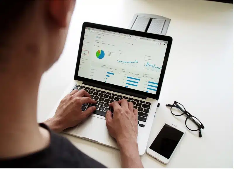 Comment archiver et récupérer des contacts dans MailChimp