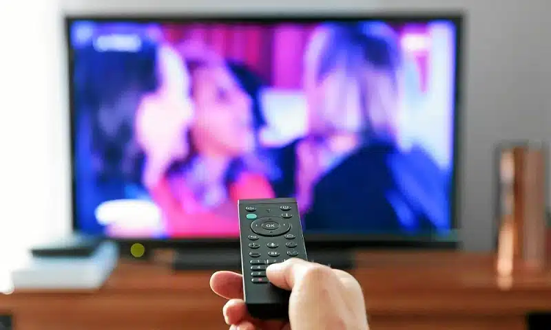 regarder TF1 replay sur Smart TV